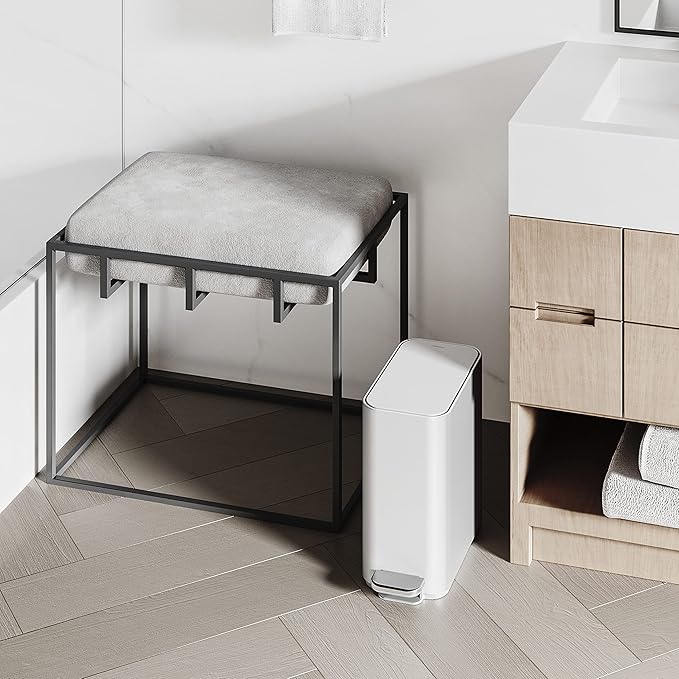 simplehuman Small Bathroom Trash Can - Image 4