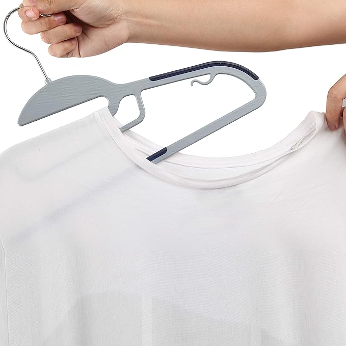 Finnhomy 50 Pack Plastic Hangers, Heavy Duty Clothes Hangers - Image 3