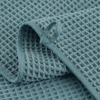 Microfiber Waffle Face Towels, 2 Pieces, Fast Drying, Lint Free 430 GSM - Image 3