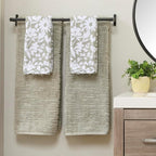 SKL Home CloudSoft/Bedford Floral 100% Cotton Luxury 4-Piece Towel Set - Image 4