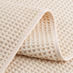POLYTE 430 GSM Microfiber Lint Free Washcloth Face Towel, 13 x 13 in, 4 Pack - Image 4