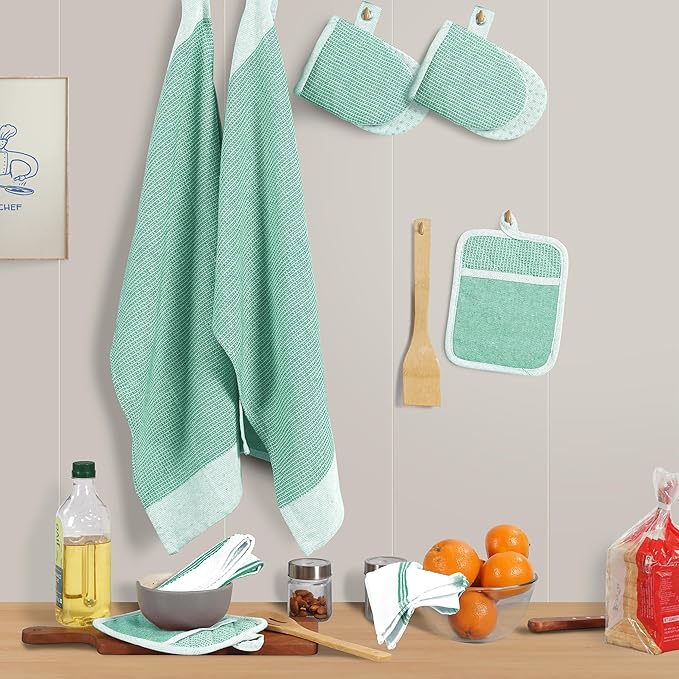 Casa Platino Potholders & Oven Mitts Heat Resistant, 8-Piece Mini Oven Mitts - Image 5
