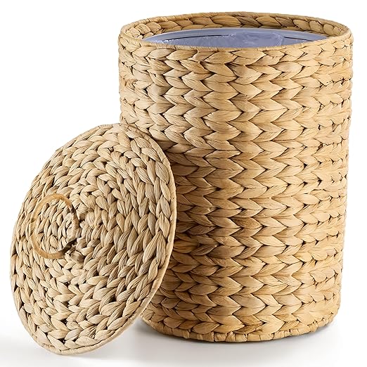 BLUEWEST 4.5 Gallons Wicker Trash Can by BLUEWEST