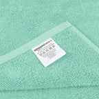 Amazon Basics 2-Pack Quick-Dry Lightweight Moisture Absorbing Bath Towel - Image 3