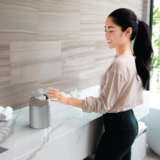simplehuman, Brushed Stainless Steel 1.5 Liter / 0.4 Gallon Mini Countertop - Image 3
